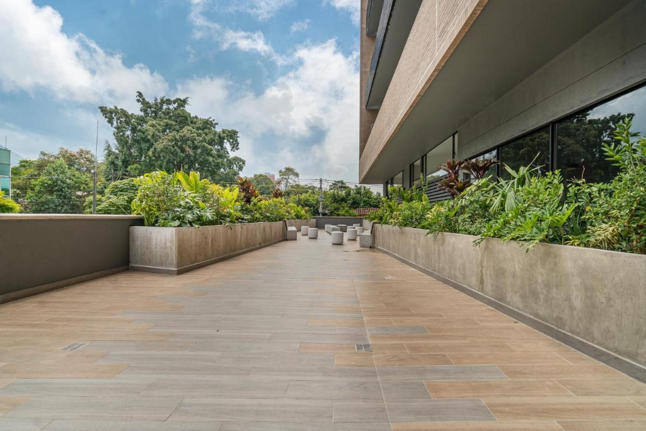 Apartamentos Go Living & Suites By Housy Host Μεντεγίν Εξωτερικό φωτογραφία