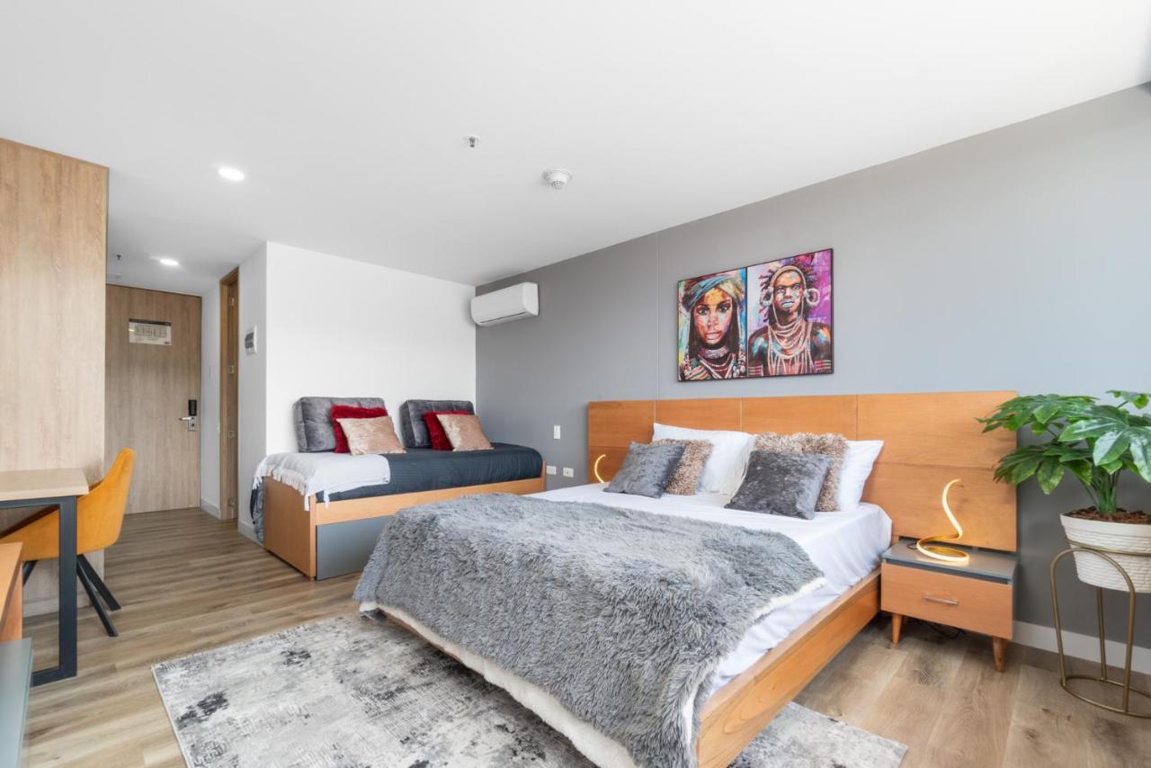Apartamentos Go Living & Suites By Housy Host Μεντεγίν Εξωτερικό φωτογραφία