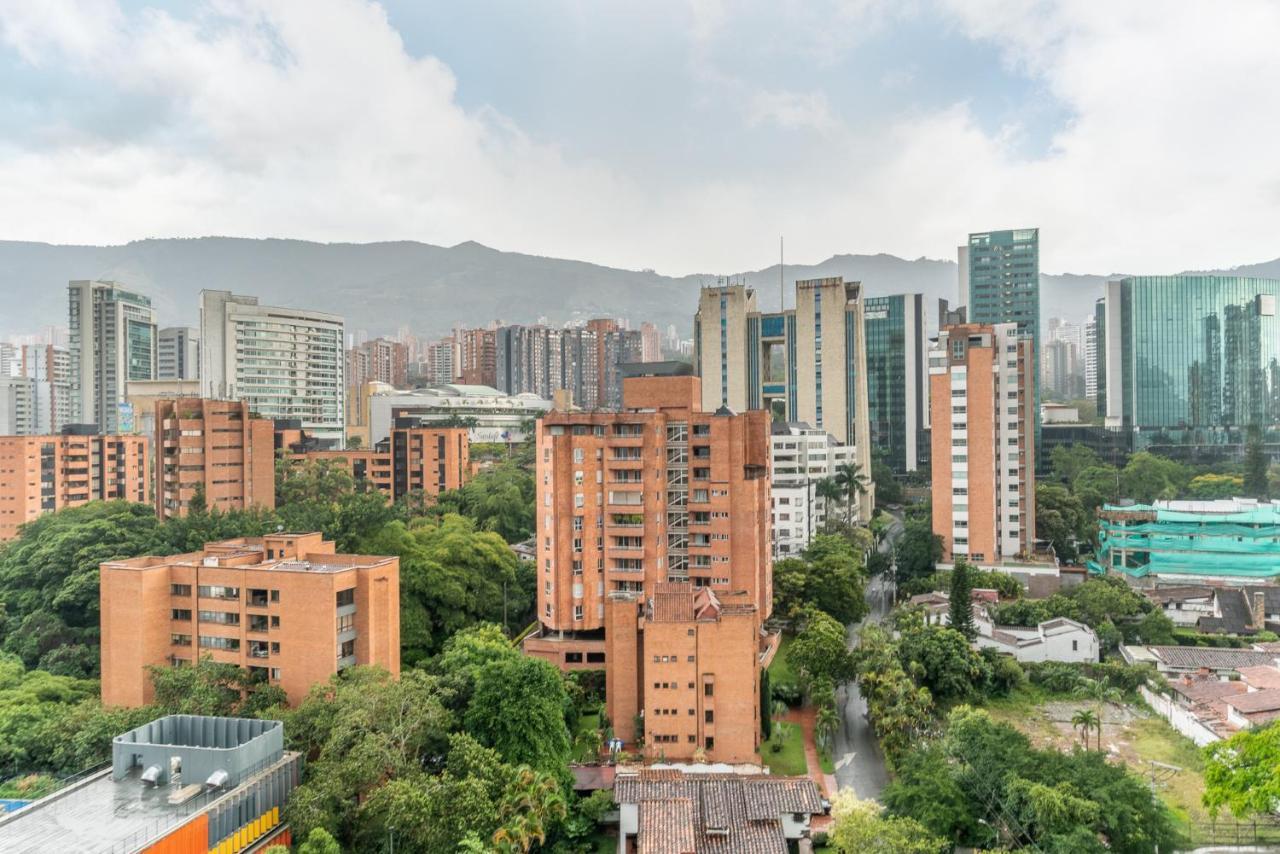 Apartamentos Go Living & Suites By Housy Host Μεντεγίν Εξωτερικό φωτογραφία