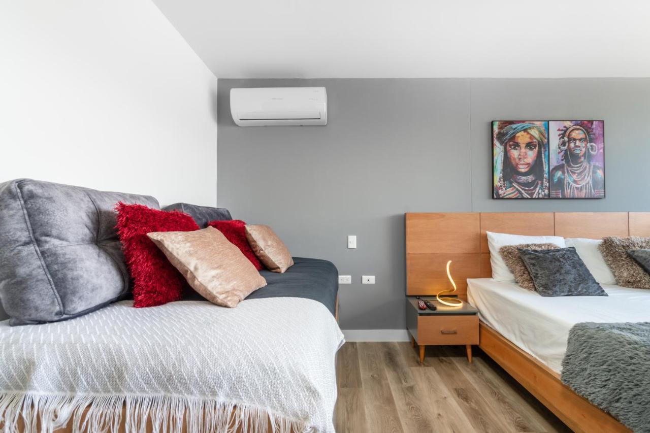 Apartamentos Go Living & Suites By Housy Host Μεντεγίν Εξωτερικό φωτογραφία