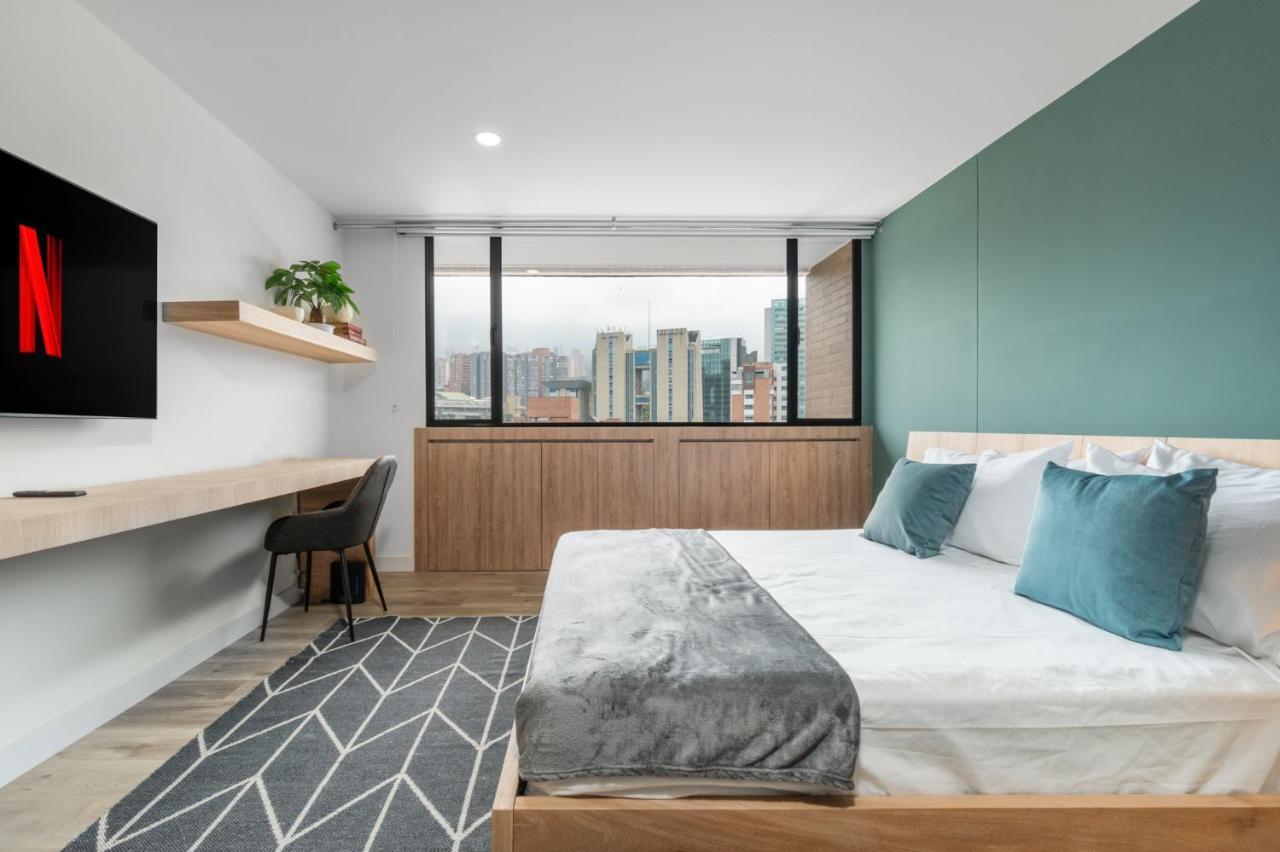 Apartamentos Go Living & Suites By Housy Host Μεντεγίν Εξωτερικό φωτογραφία