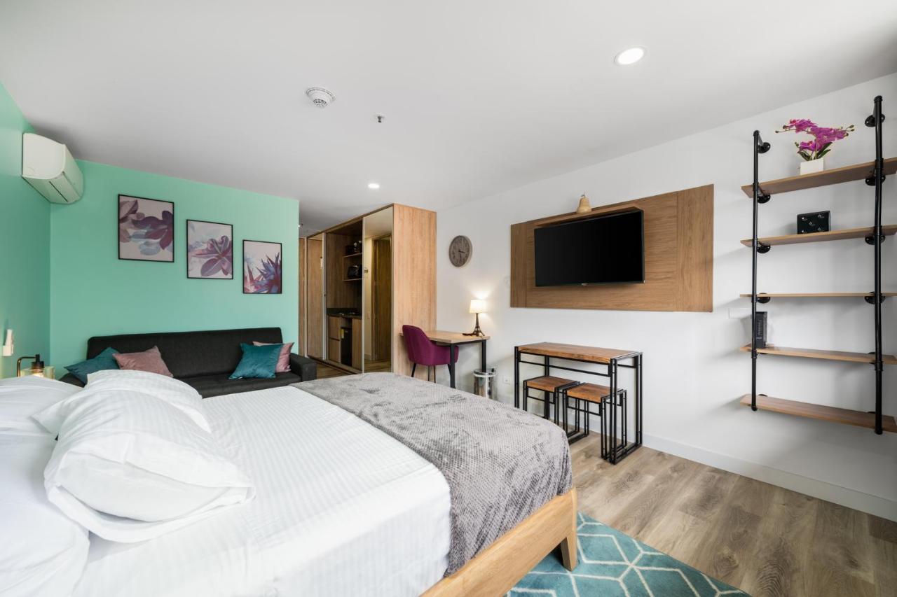 Apartamentos Go Living & Suites By Housy Host Μεντεγίν Εξωτερικό φωτογραφία