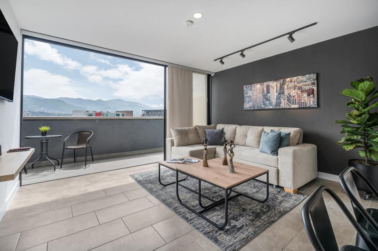 Apartamentos Go Living & Suites By Housy Host Μεντεγίν Εξωτερικό φωτογραφία